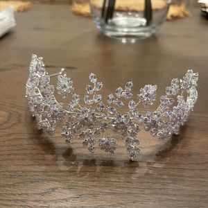 Tiara - Hair Accessory for Wedding